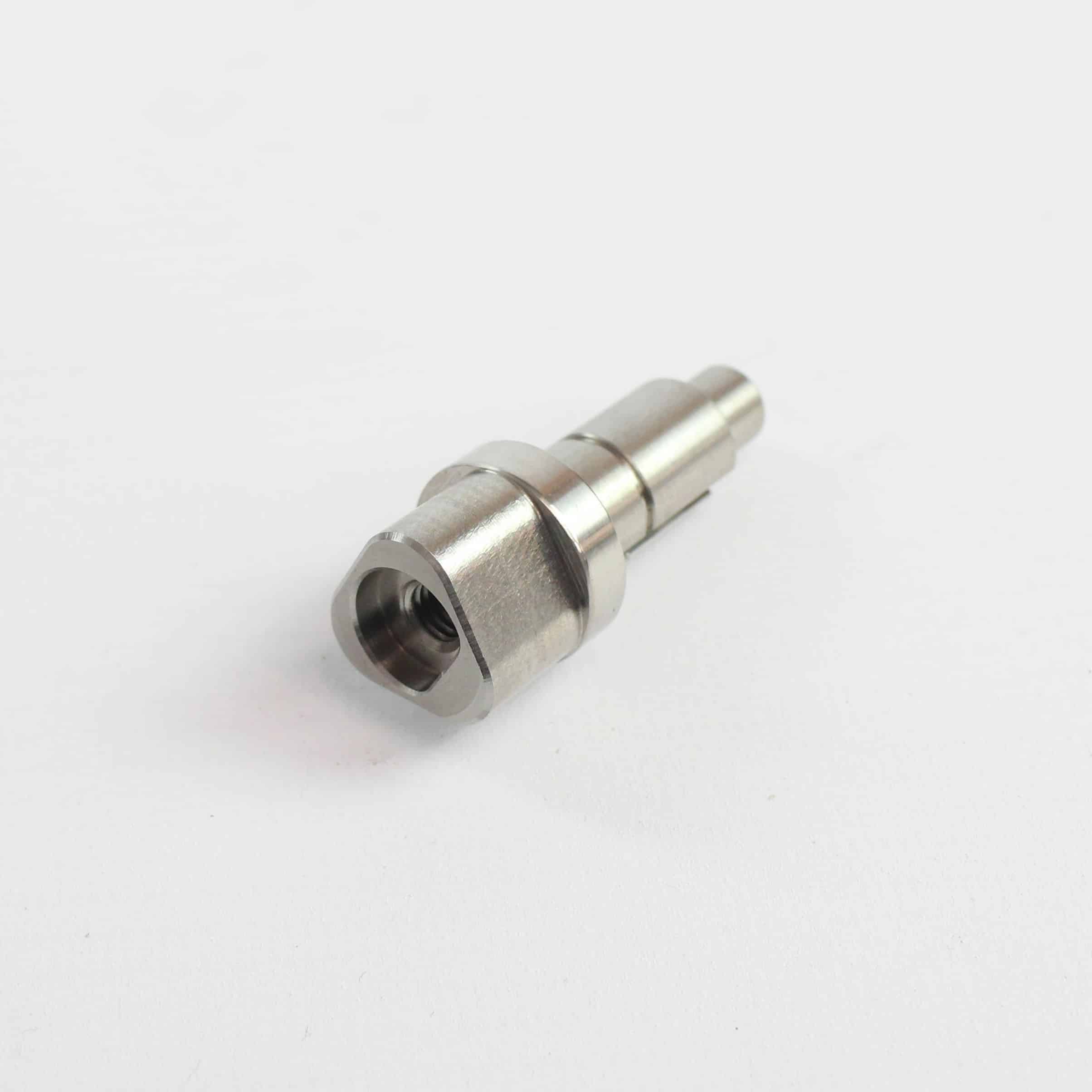 FSS-004-450 – WHEEL AXLE – CRADLE